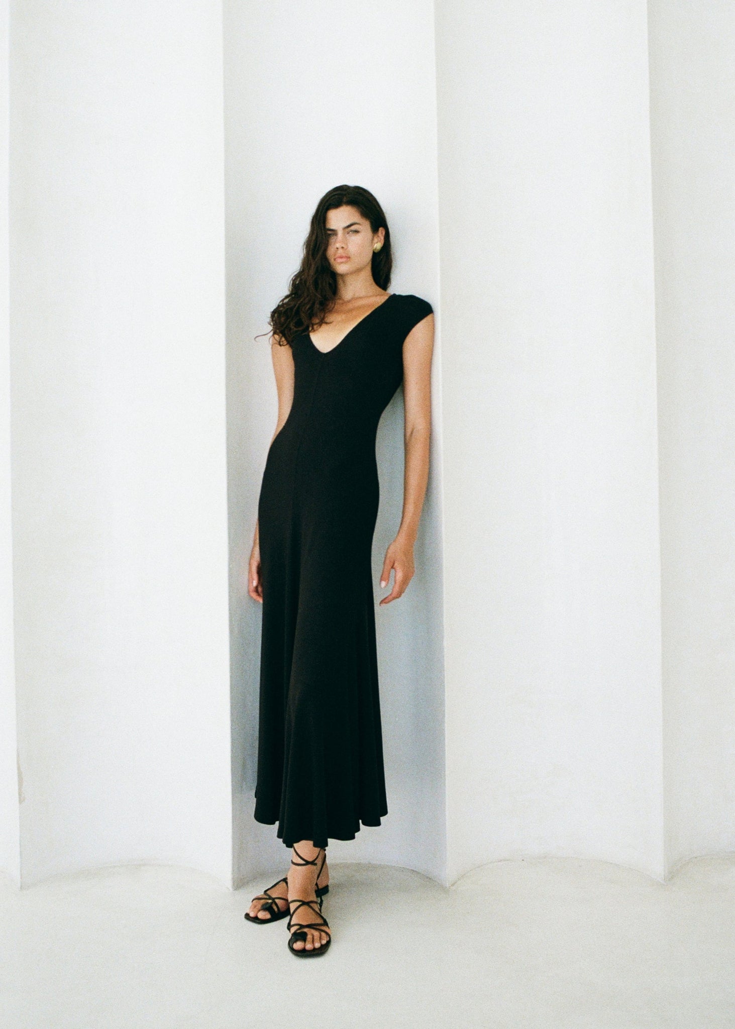 LEONIA BLACK LECOLLET