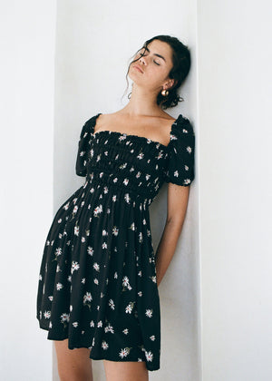 29.04 VIDA BLACK DAISY LECOLLET