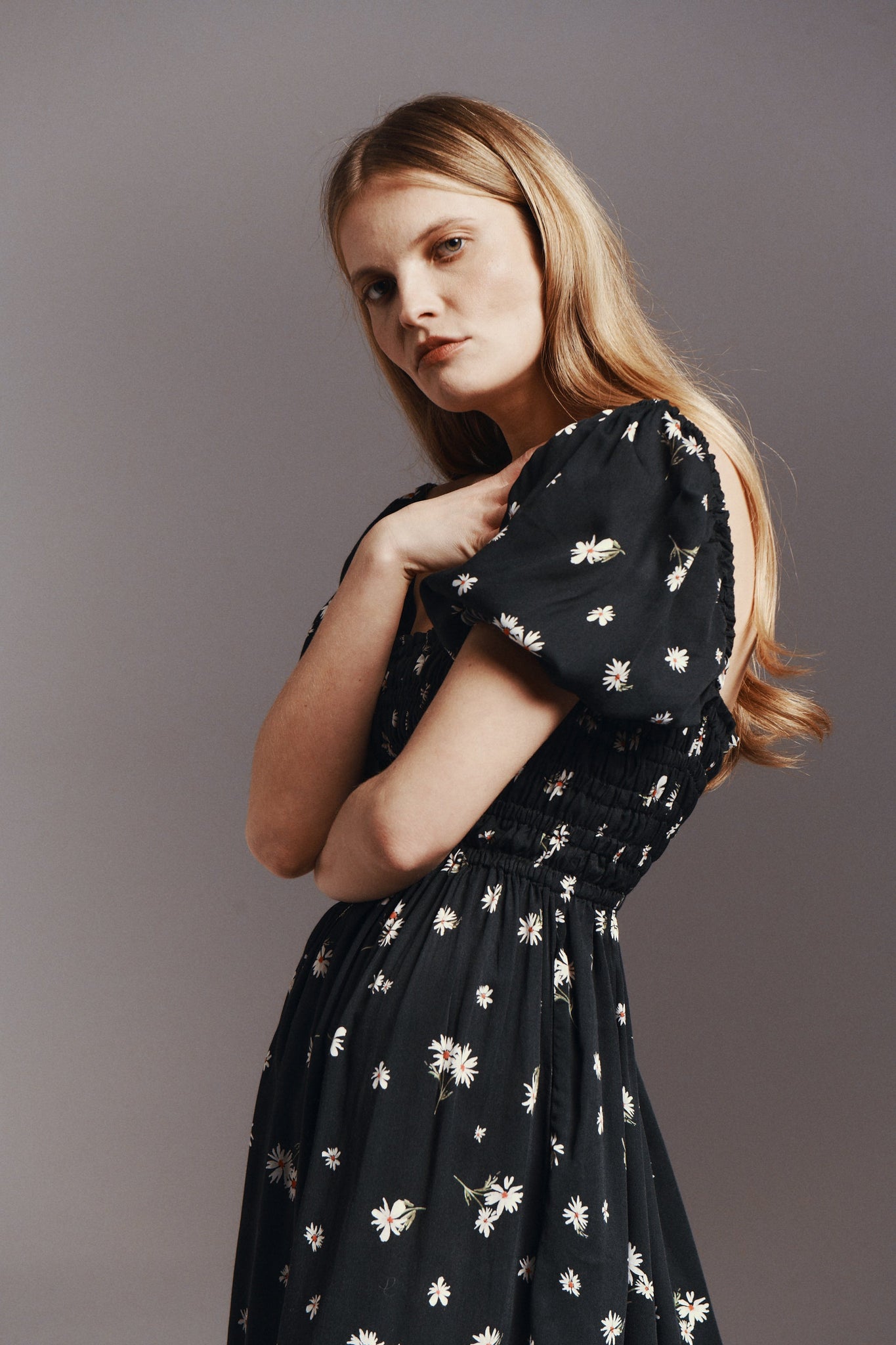 VIDA BLACK DAISY LECOLLET