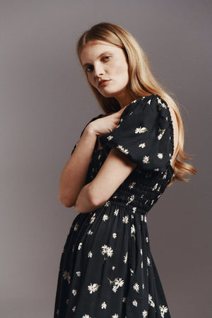 VIDA BLACK DAISY LECOLLET