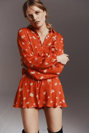 29.04 NETIE RED DAISY LECOLLET