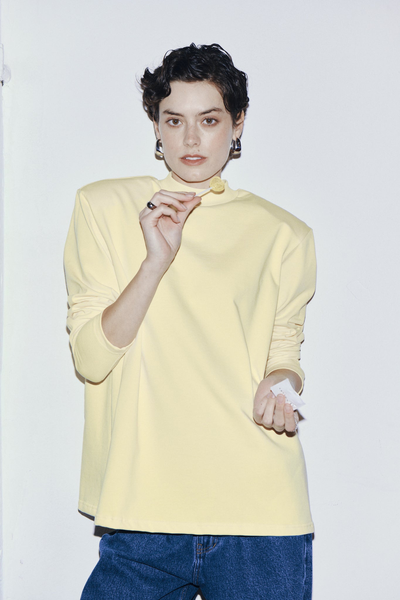 JULIE LONGSLEEVE YELLOW PASTEL