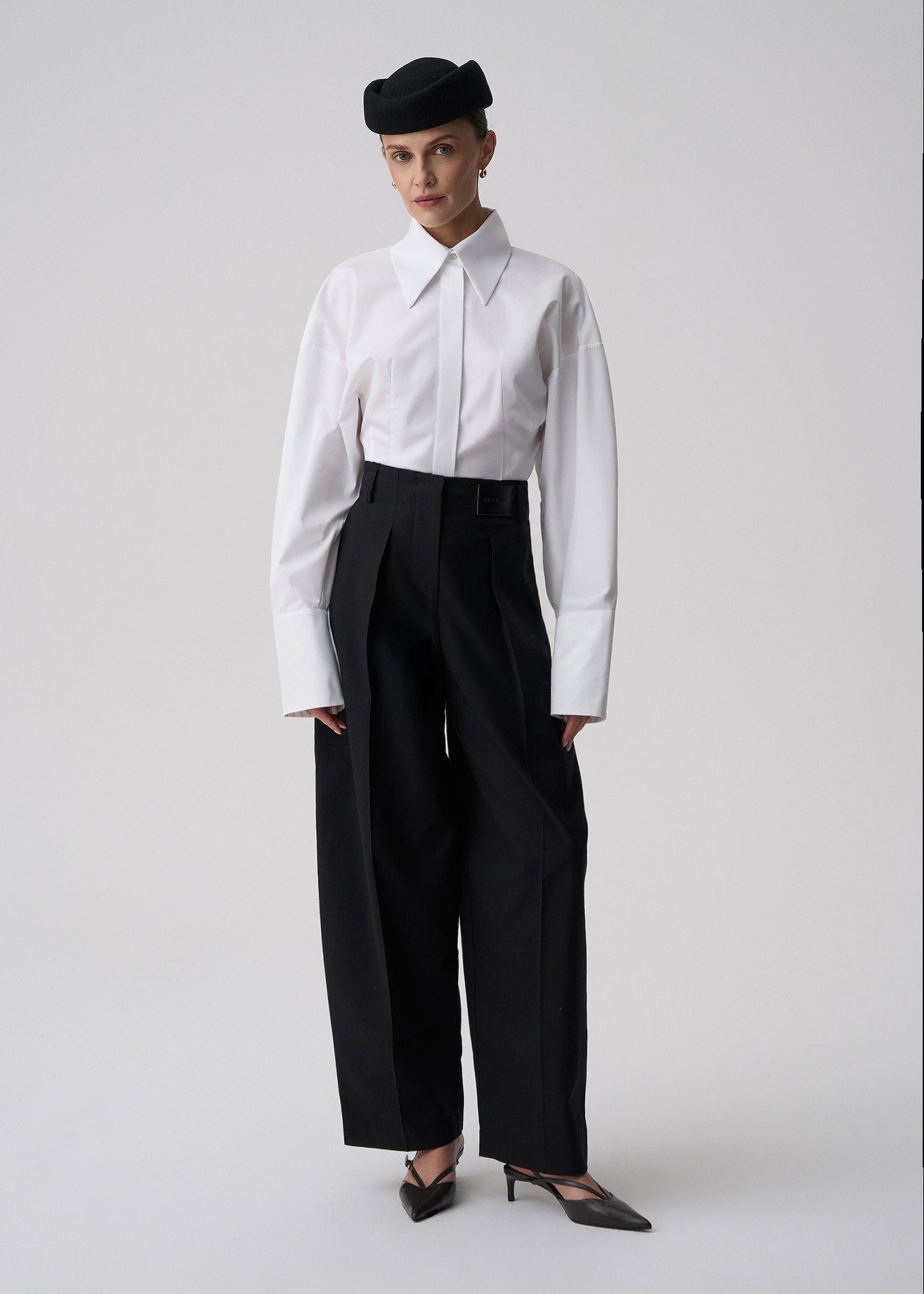 SPODNIE AMADEUS BLACK LECOLLET