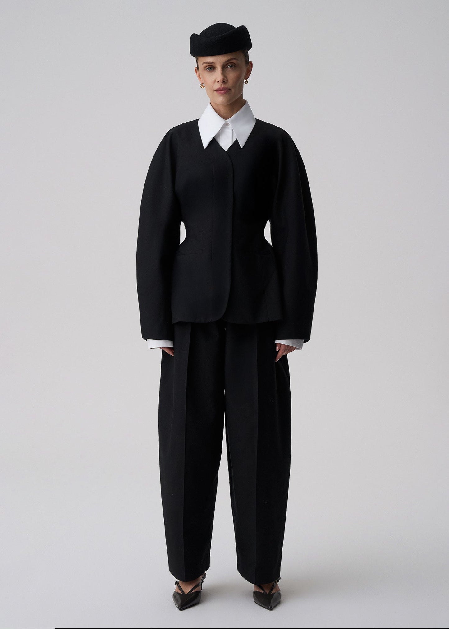 31.08 MARYNARKA AMADEUS BLACK LECOLLET