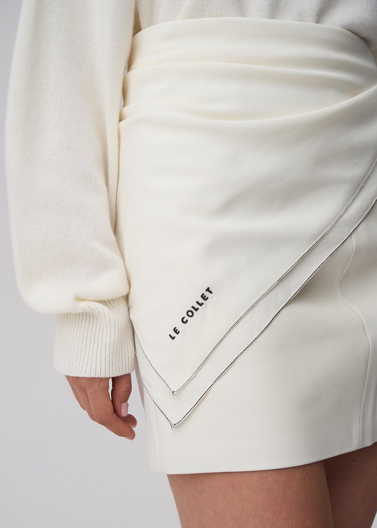 CHUSTA ARREA CREAM LECOLLET