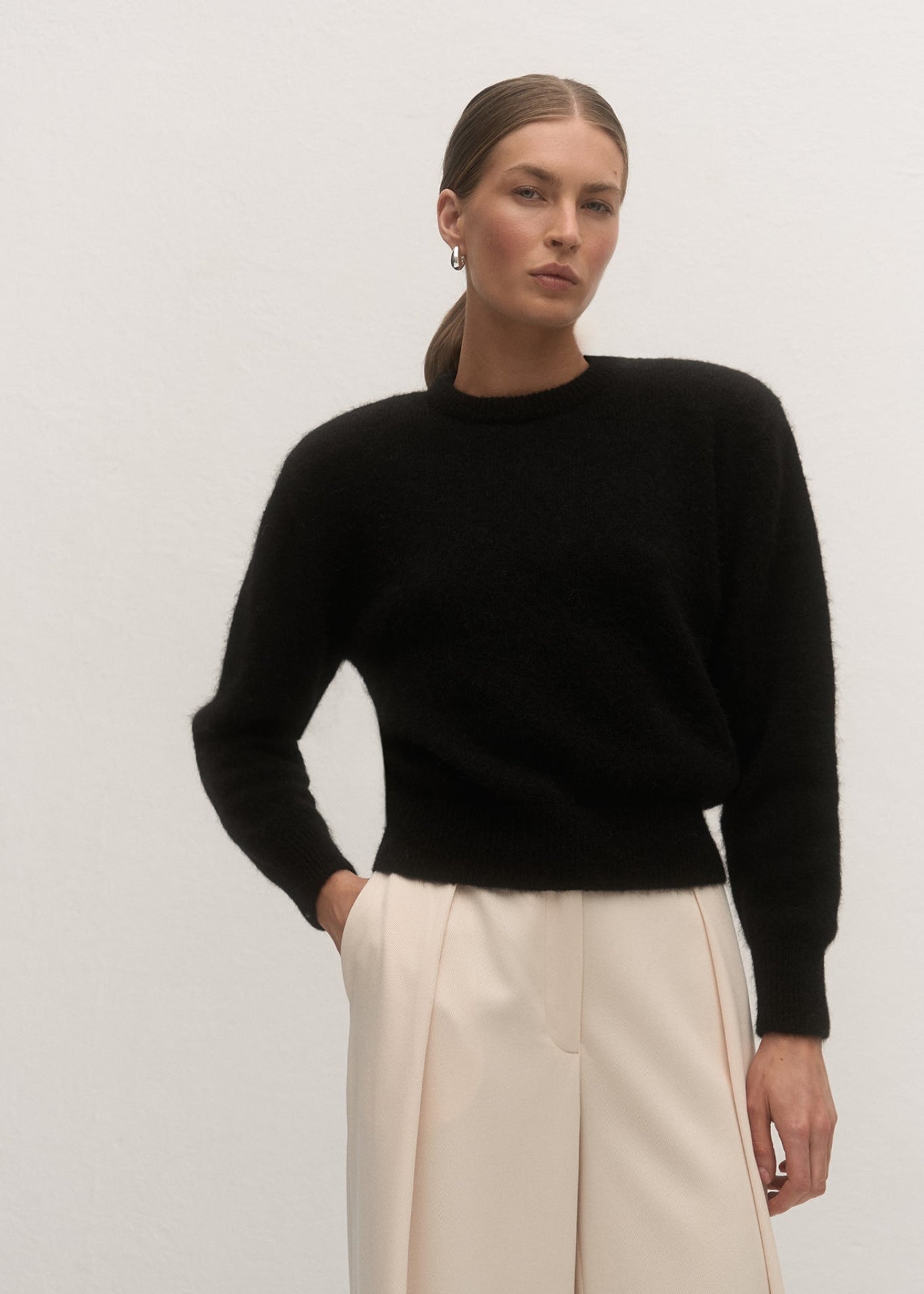 SWETER ALIA BLACK LECOLLET