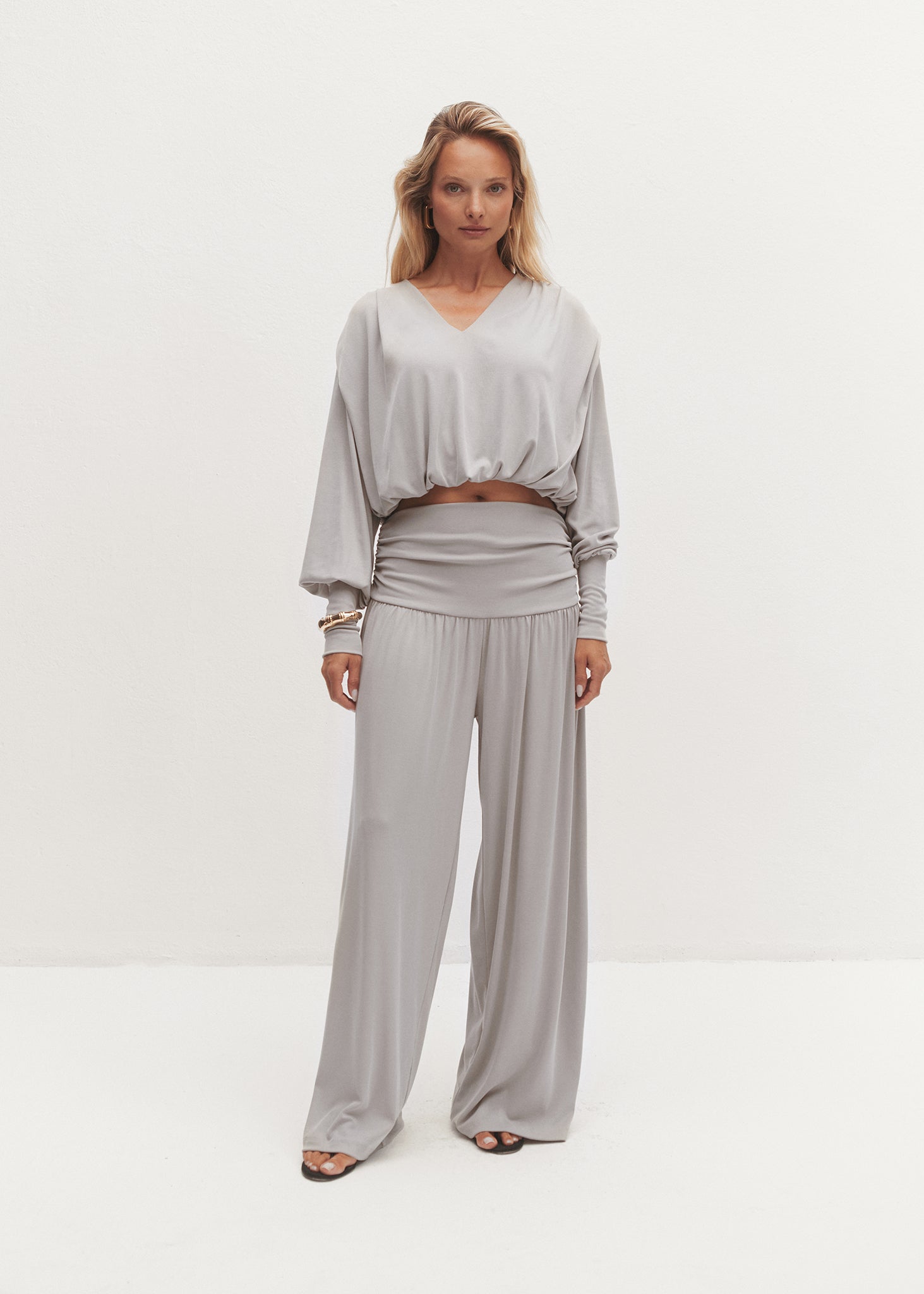SPODNIE NORE LIGHT GREY LECOLLET