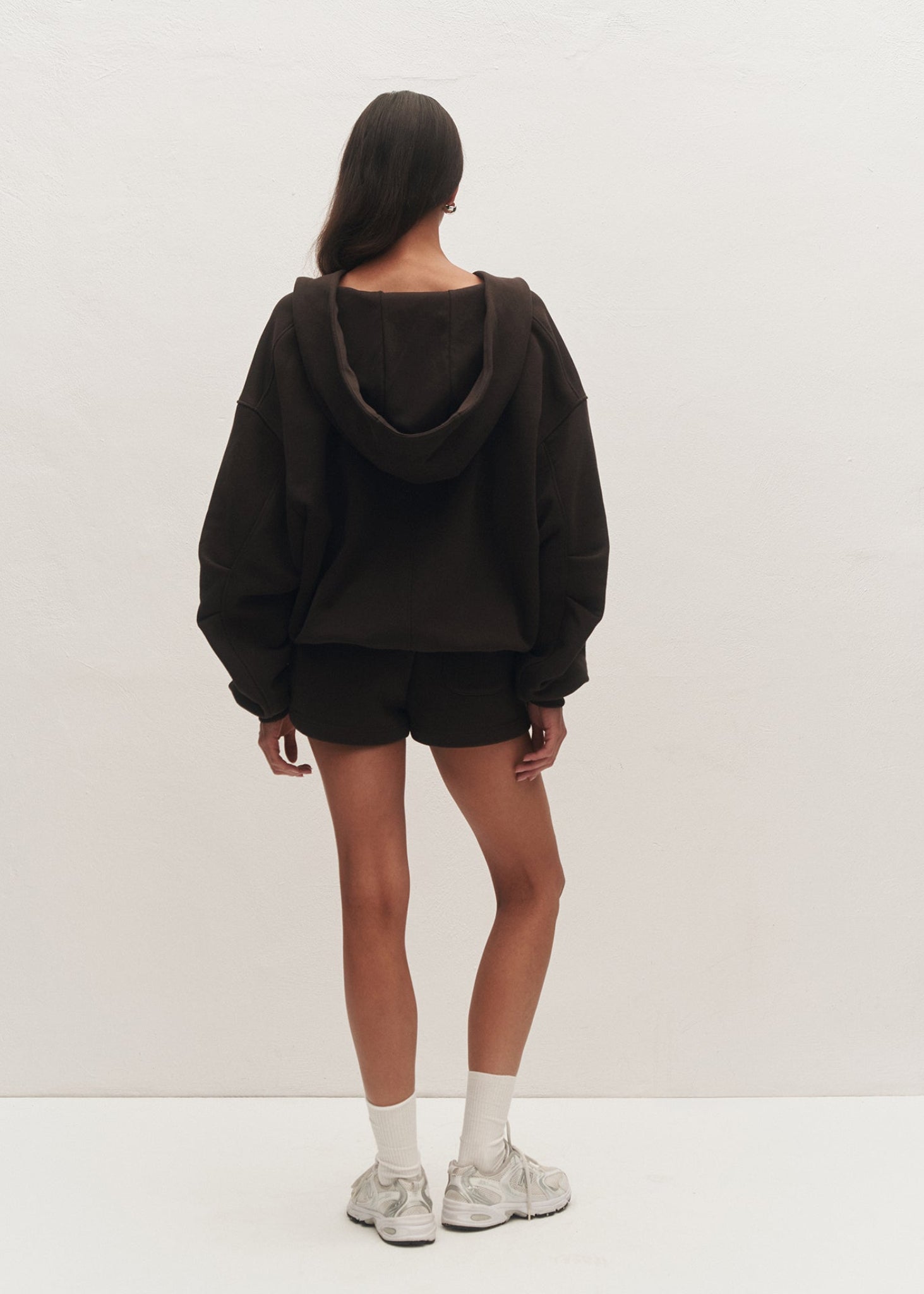 TOMZI BROWN SWEATSHIRT