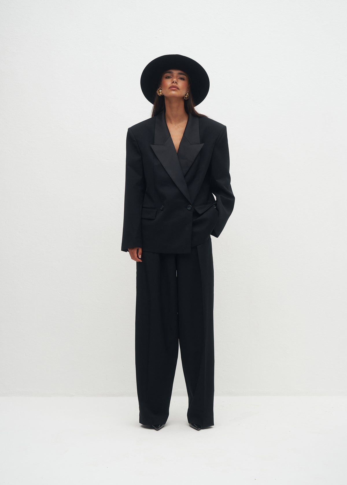 LORIENNE BLACK BLAZER