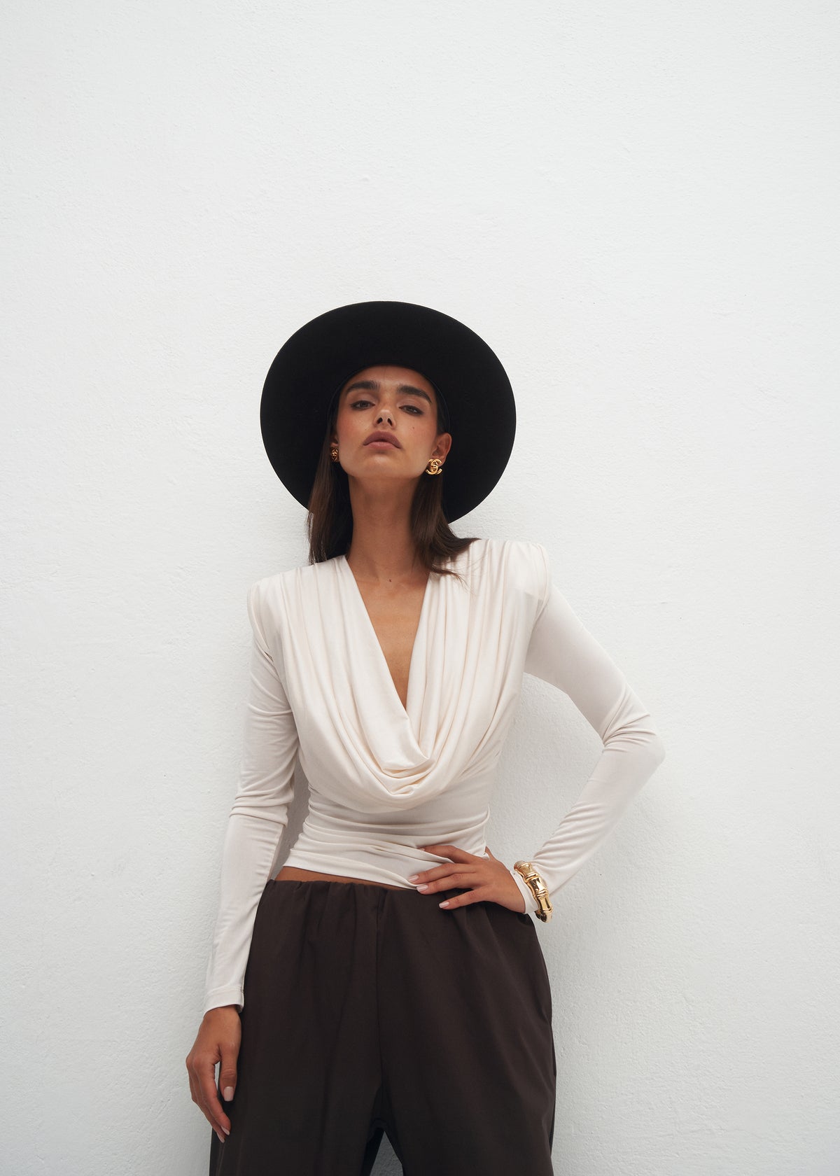 LORIA CREAM BLOUSES