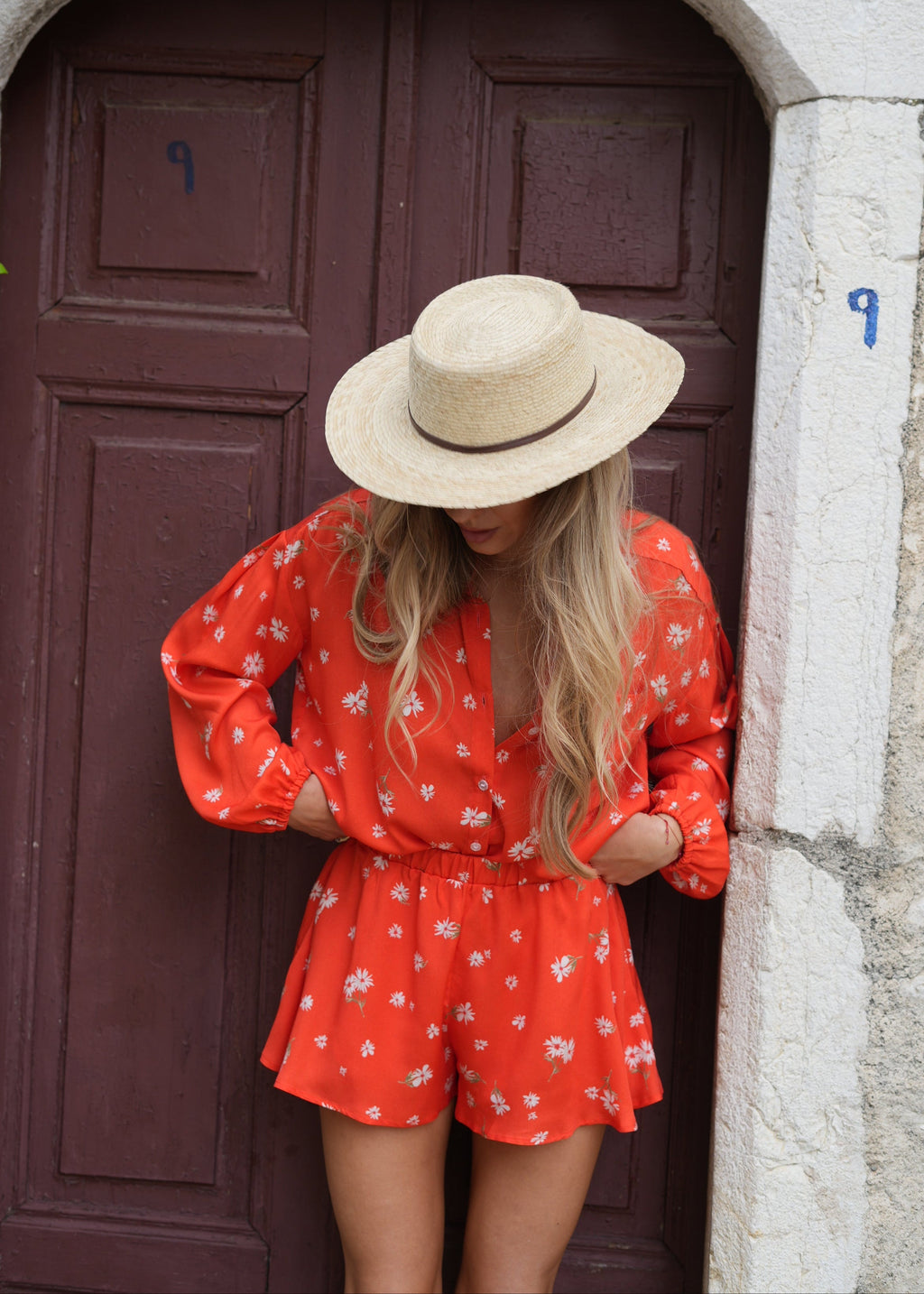 NETIE RED DAISY