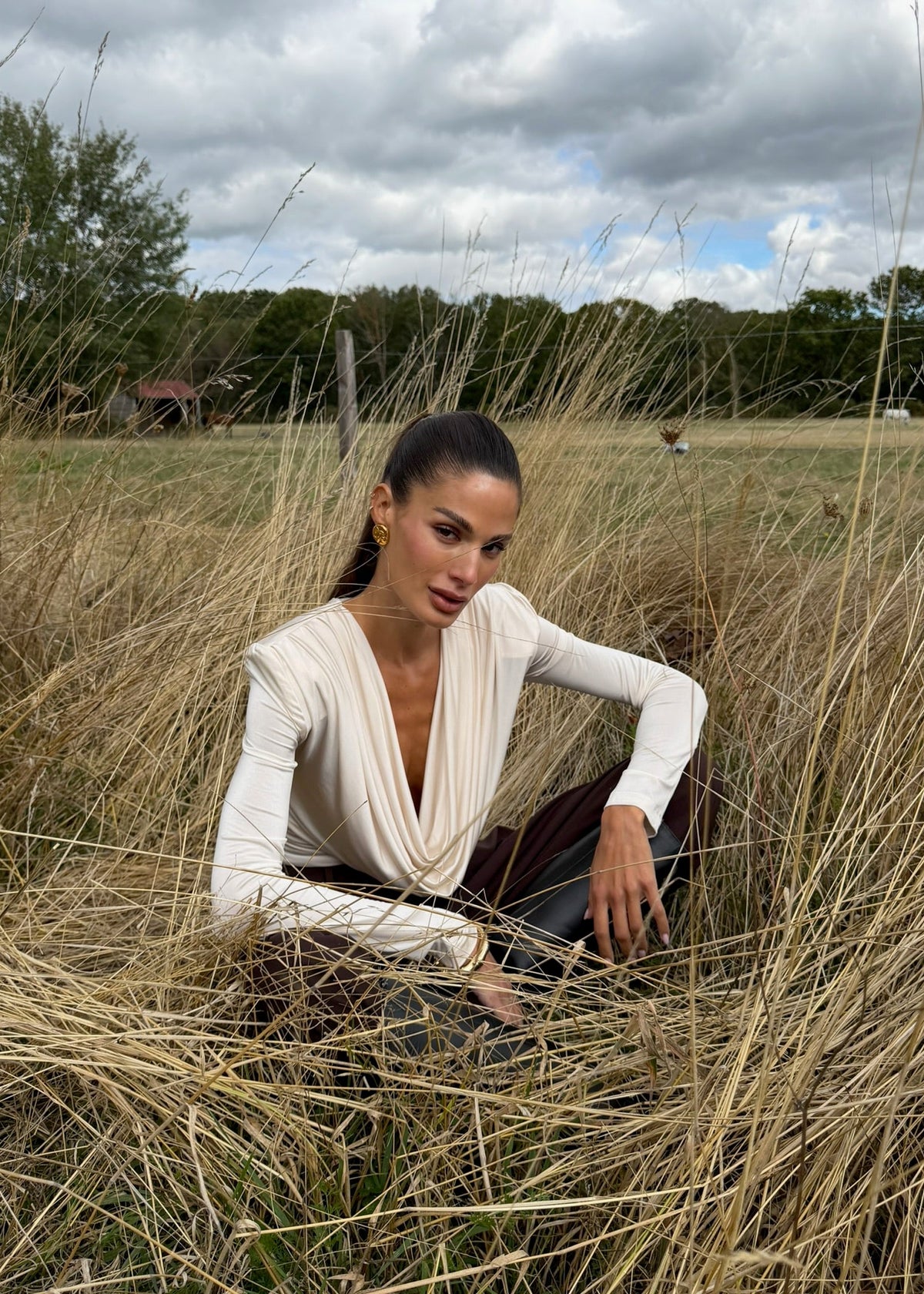 LORIA CREAM BLOUSES