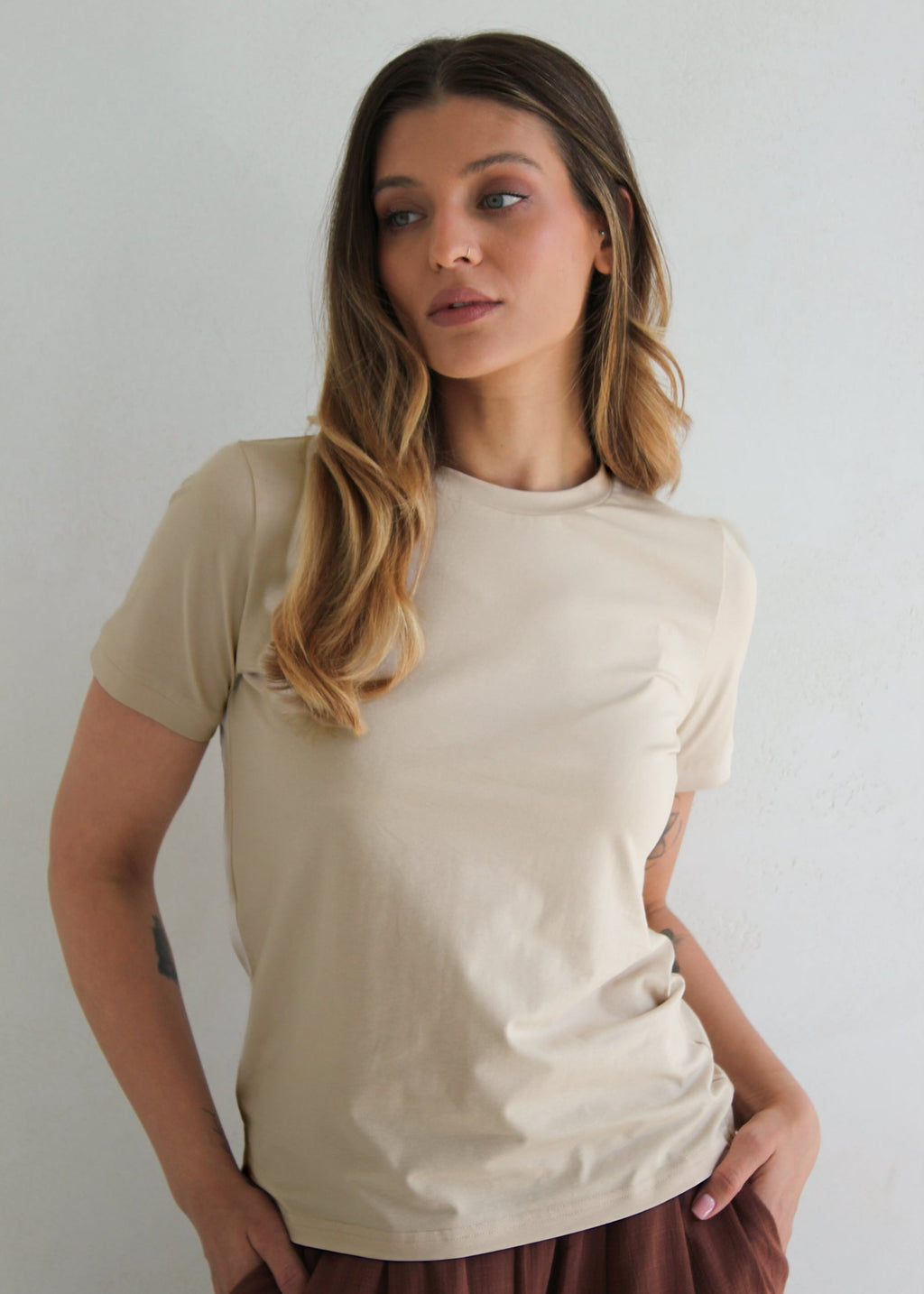 T-SHIRT SLIM BEIGE LECOLLET