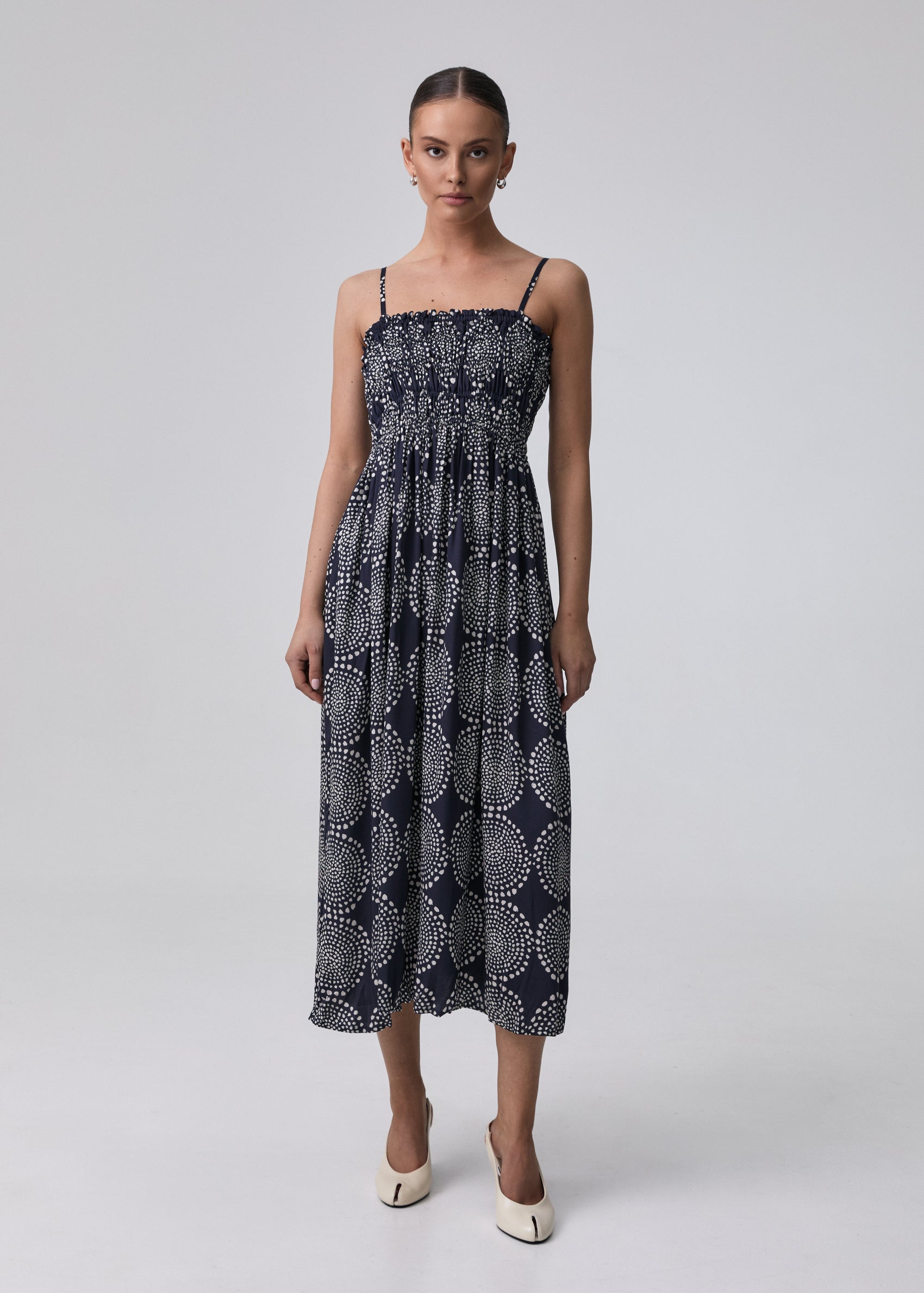 SUKIENKA AIDA MANDALA WHITE LECOLLET