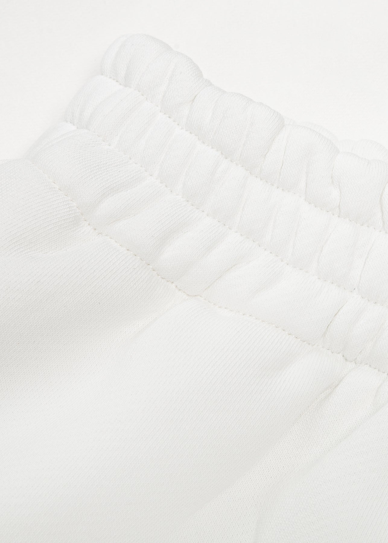 TOMZI ECRU SHORTS