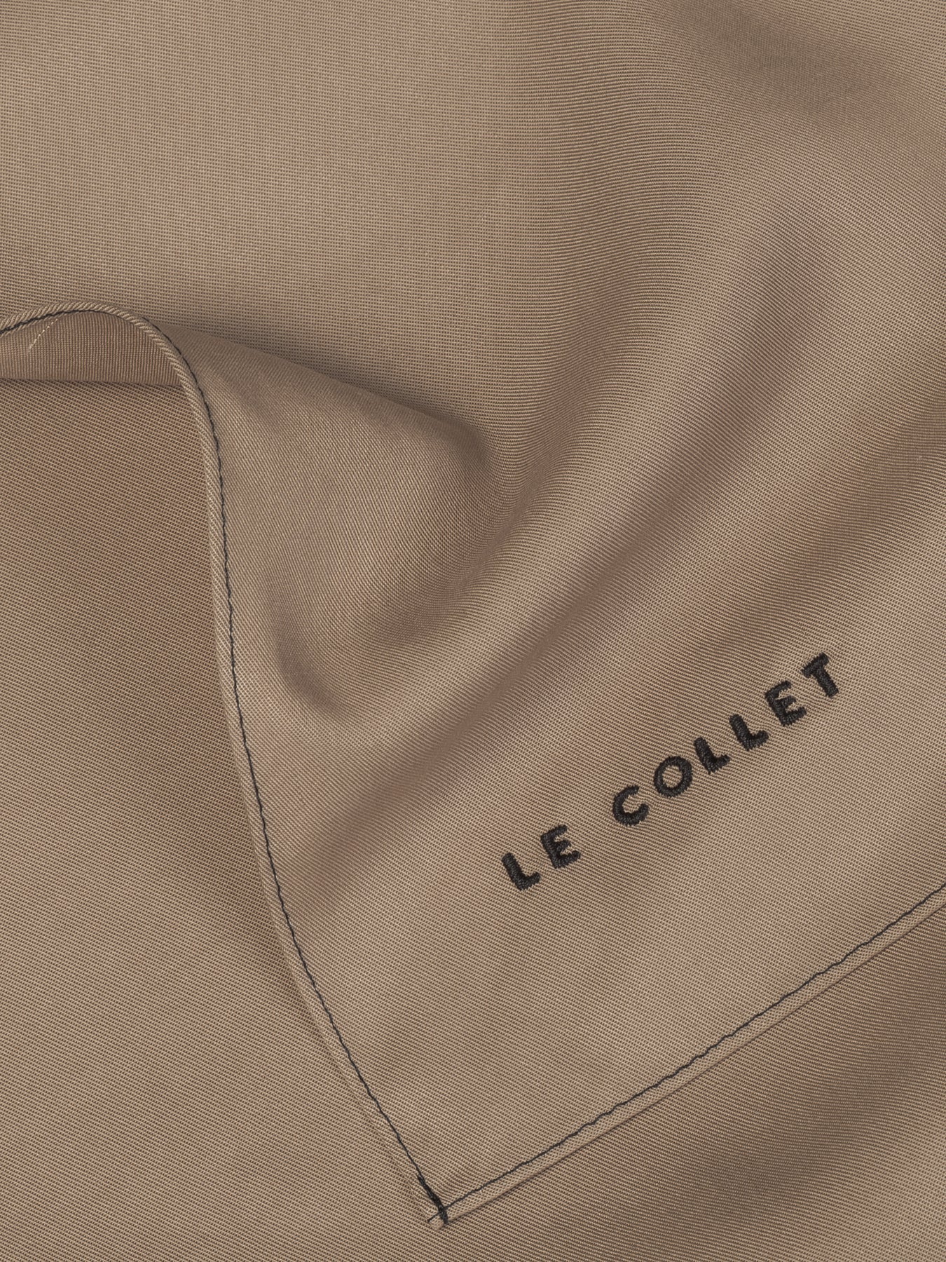 CHUSTA ARREA BEIGE LECOLLET